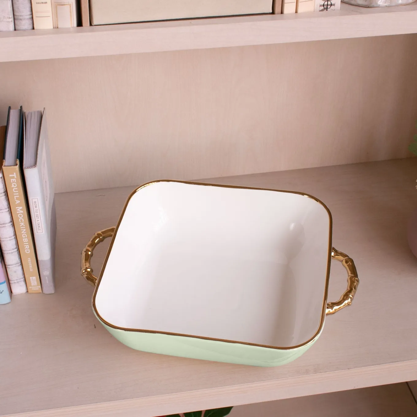CERAMIC Bambu Square Casserole Pistachio & White SECONDS - NON REFUNDA
