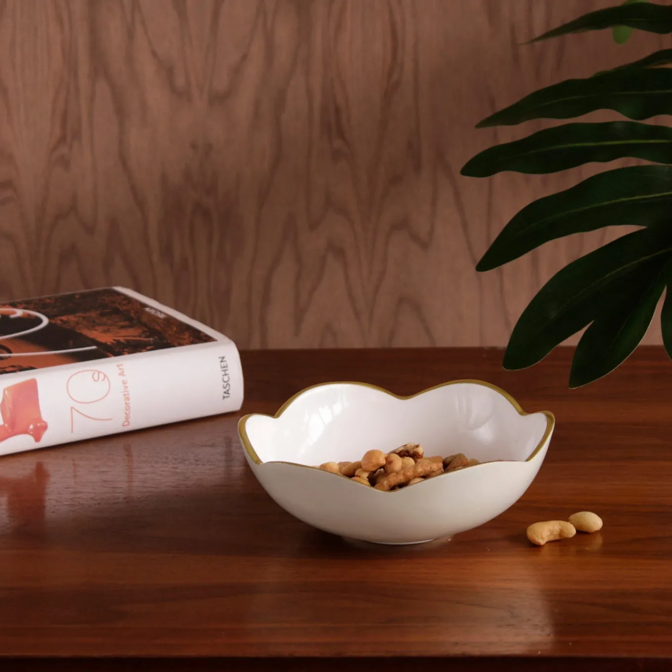 ENCANTO Amelia Mini Round Bowl Cream and White