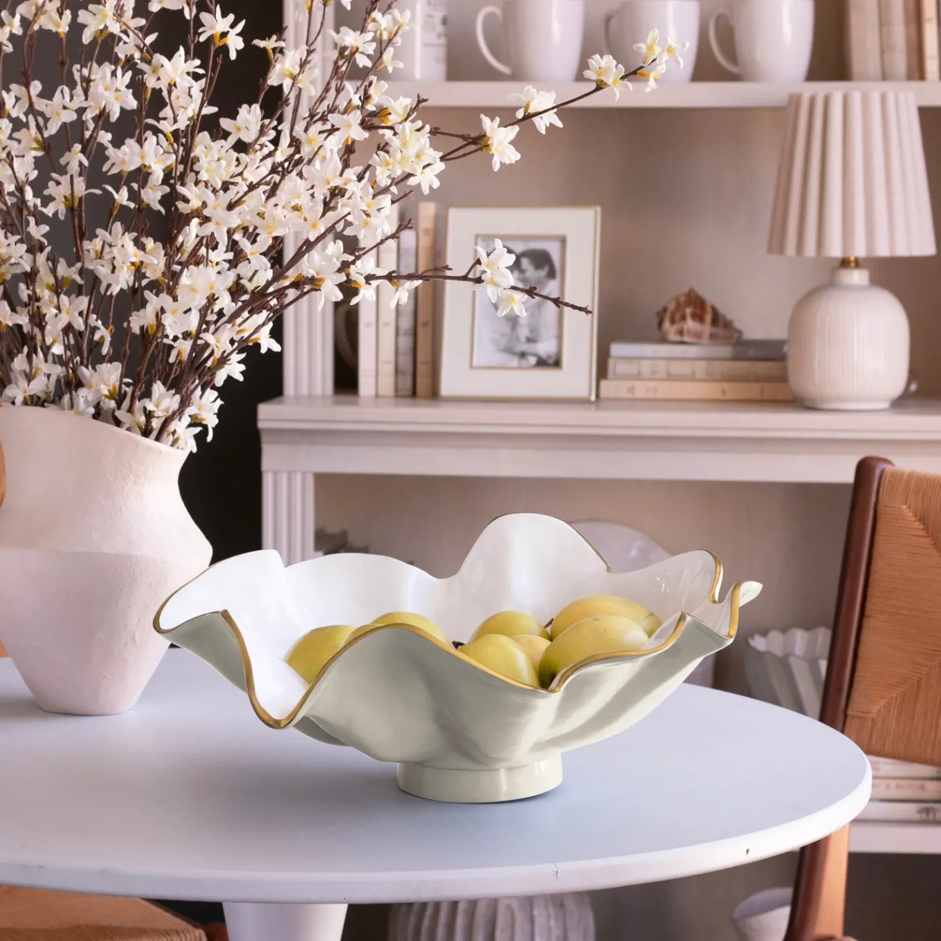 ENCANTO Aries Bowl (Cream and White)