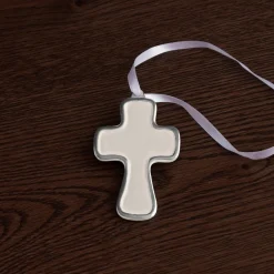 ENCANTO Athens Cross Ornament (Cream)