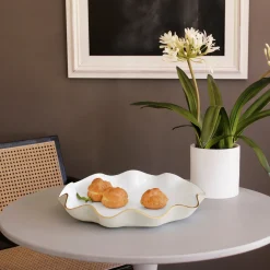 ENCANTO Carola Large Round Platter (Cream and White)