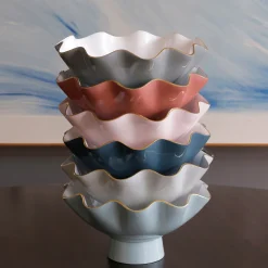 ENCANTO Carola Small Pedestal (Midnight and White)