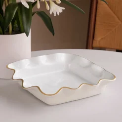 ENCANTO Carola Square Casserole Holder (Cream and White)