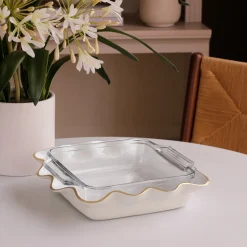 ENCANTO Carola Square Casserole Holder (Cream and White)