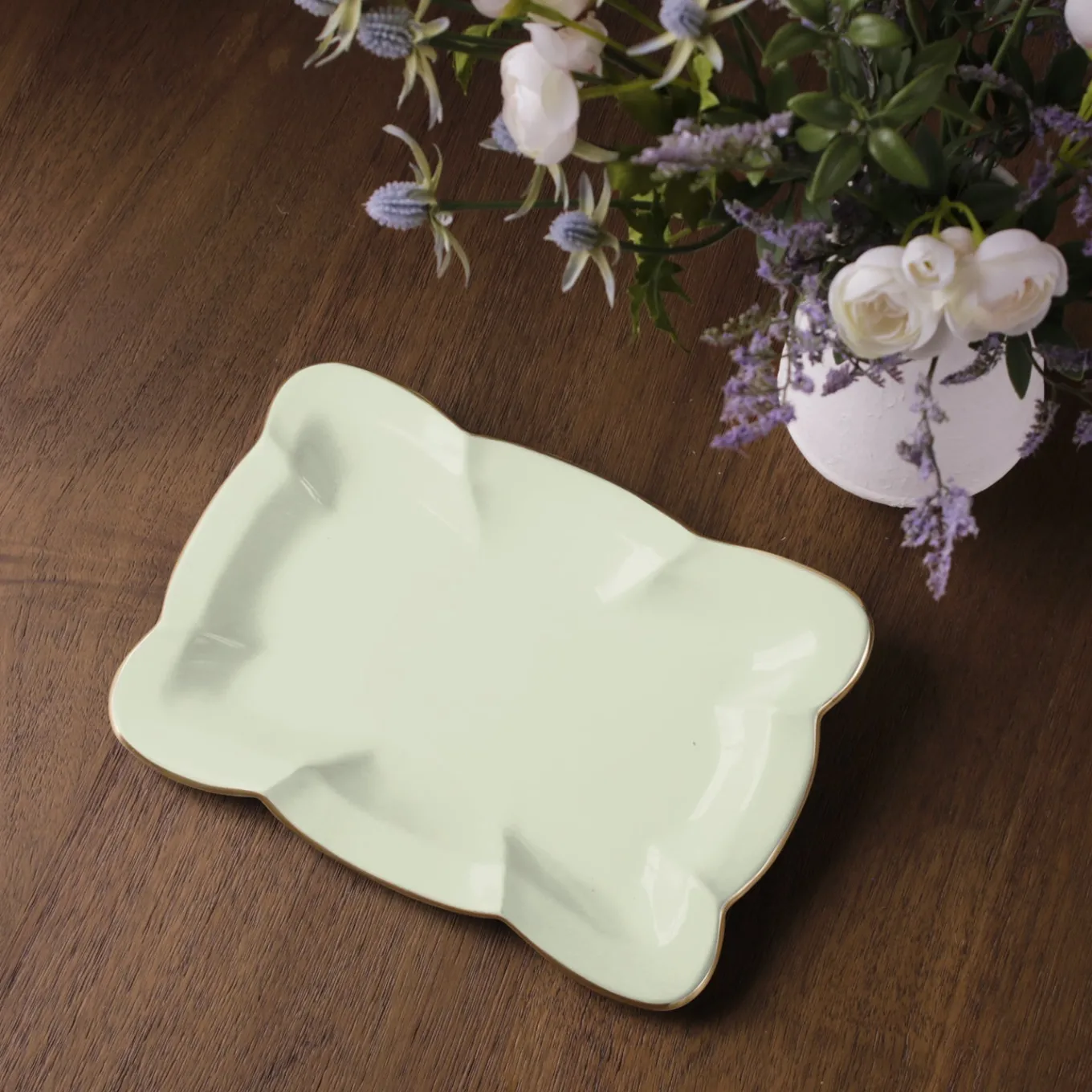 ENCANTO Devon Medium Tray (Pistachio)