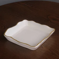 ENCANTO Soho Beverage Napkin Holder (Cream)