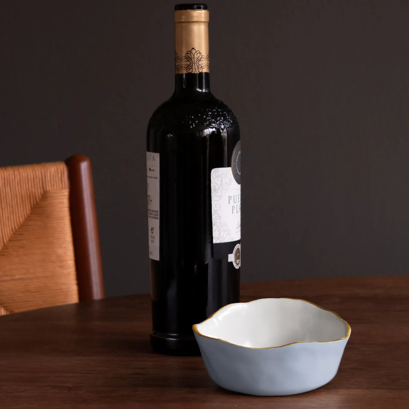 ENCANTO Soho Wine Coaster (Periwinkle and White)