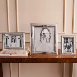 FRAME Charlotte 8 x 10