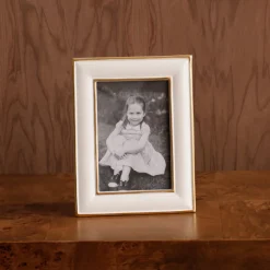 FRAME Encanto Charlotte 4 x 6 Cream