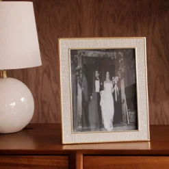 FRAME Encanto Croc 8 x 10 Cream