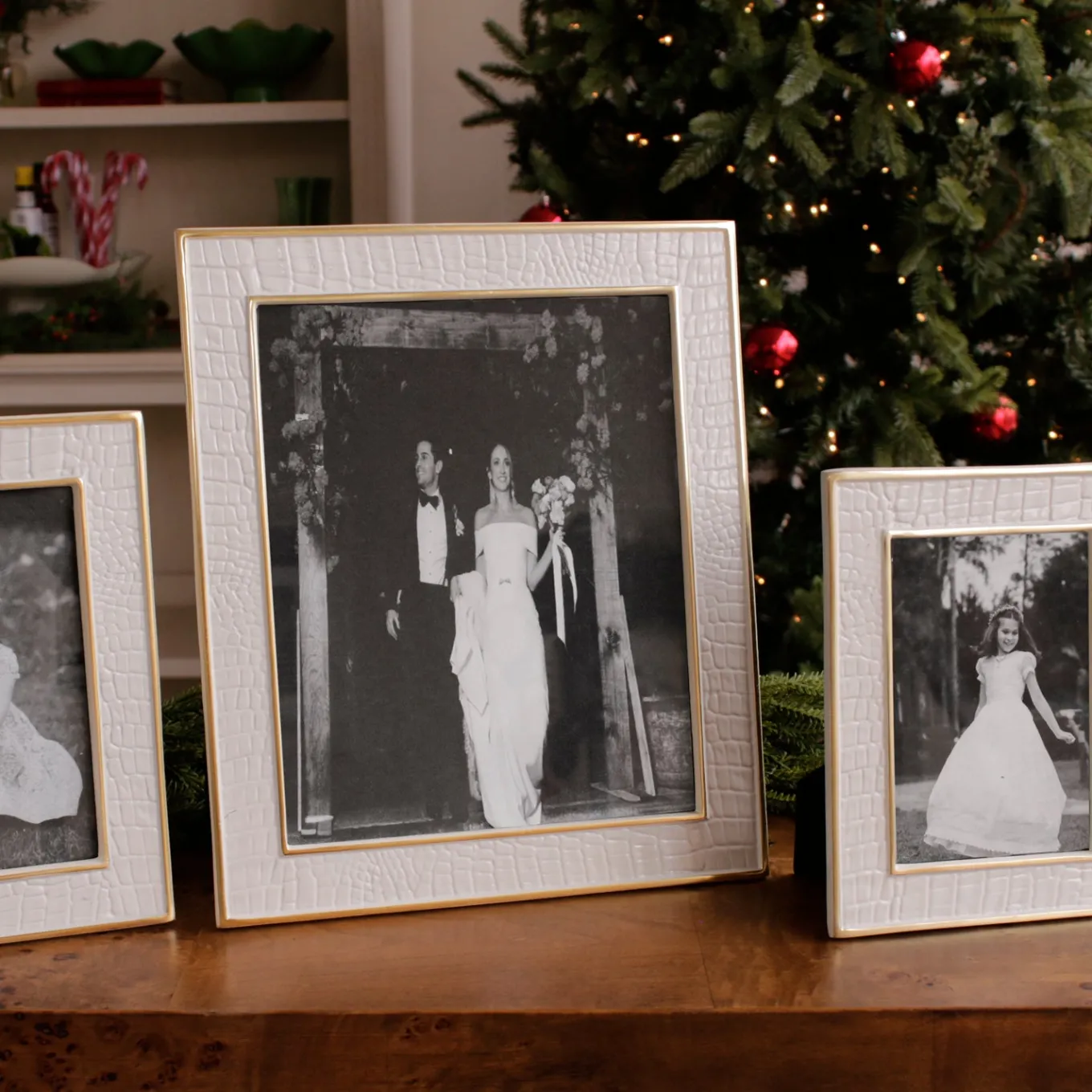 FRAME Encanto Croc 8 x 10 Cream