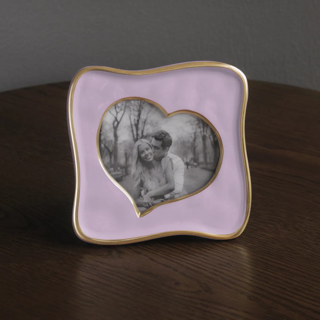 FRAME Encanto Curved Heart 5 x 5 (Lilac)