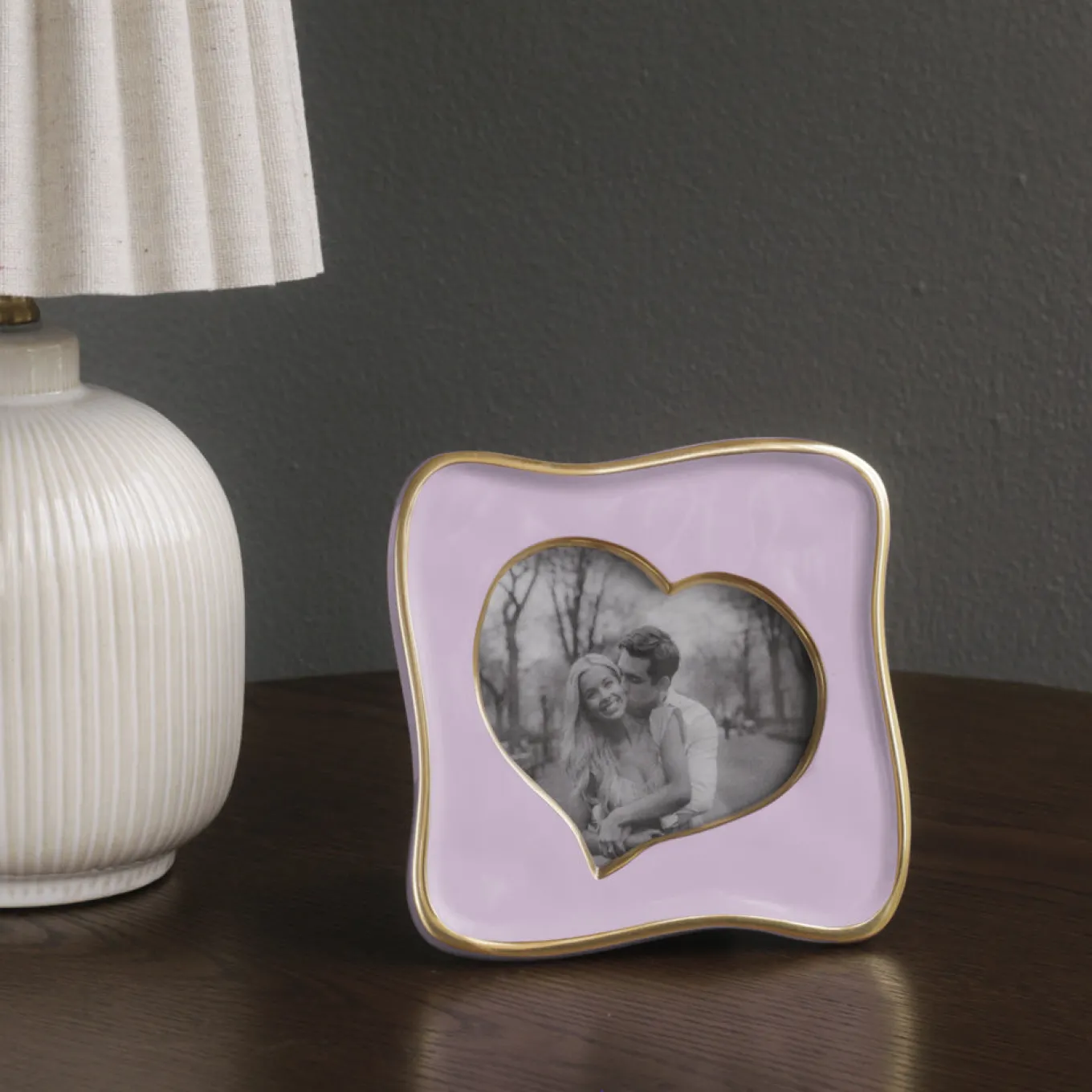 FRAME Encanto Curved Heart 5 x 5 (Lilac)