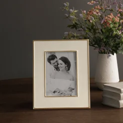 FRAME Encanto Jason 5 x 7 (Cream)