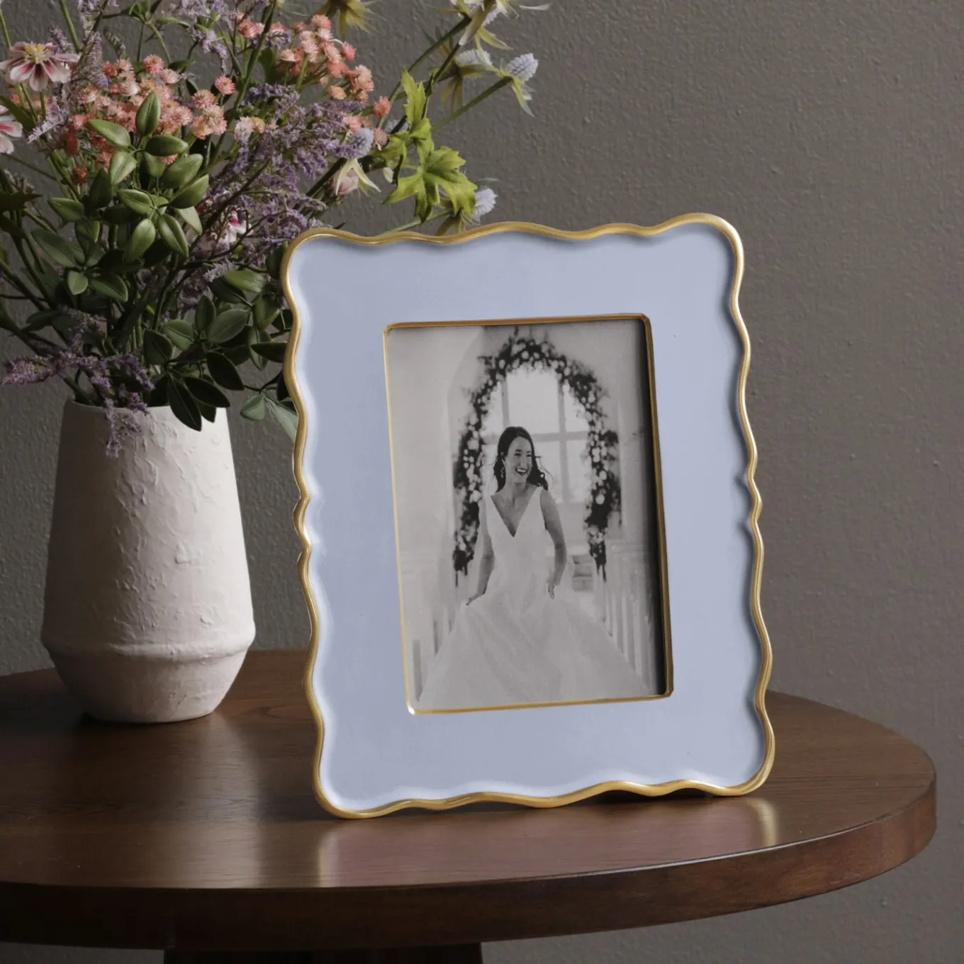 FRAME Encanto Rea 5x7 (Periwinkle)