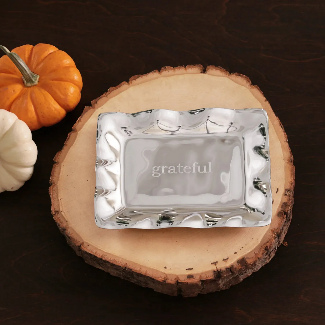 GIFTABLES Vento Rectangular Engraved Tray ("grateful")