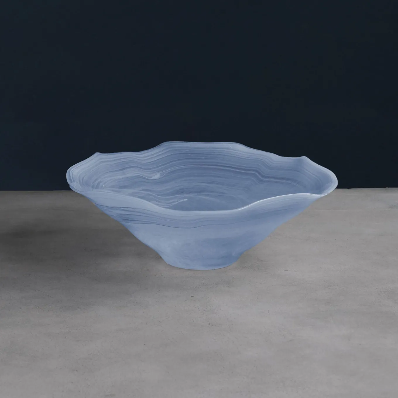 GLASS Alabaster Wave Large Bowl (Clear and Blue)