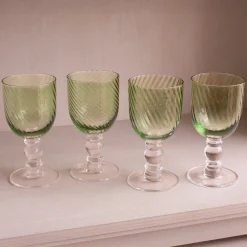 GLASS French Swirl Wine Set of 4 (Green)