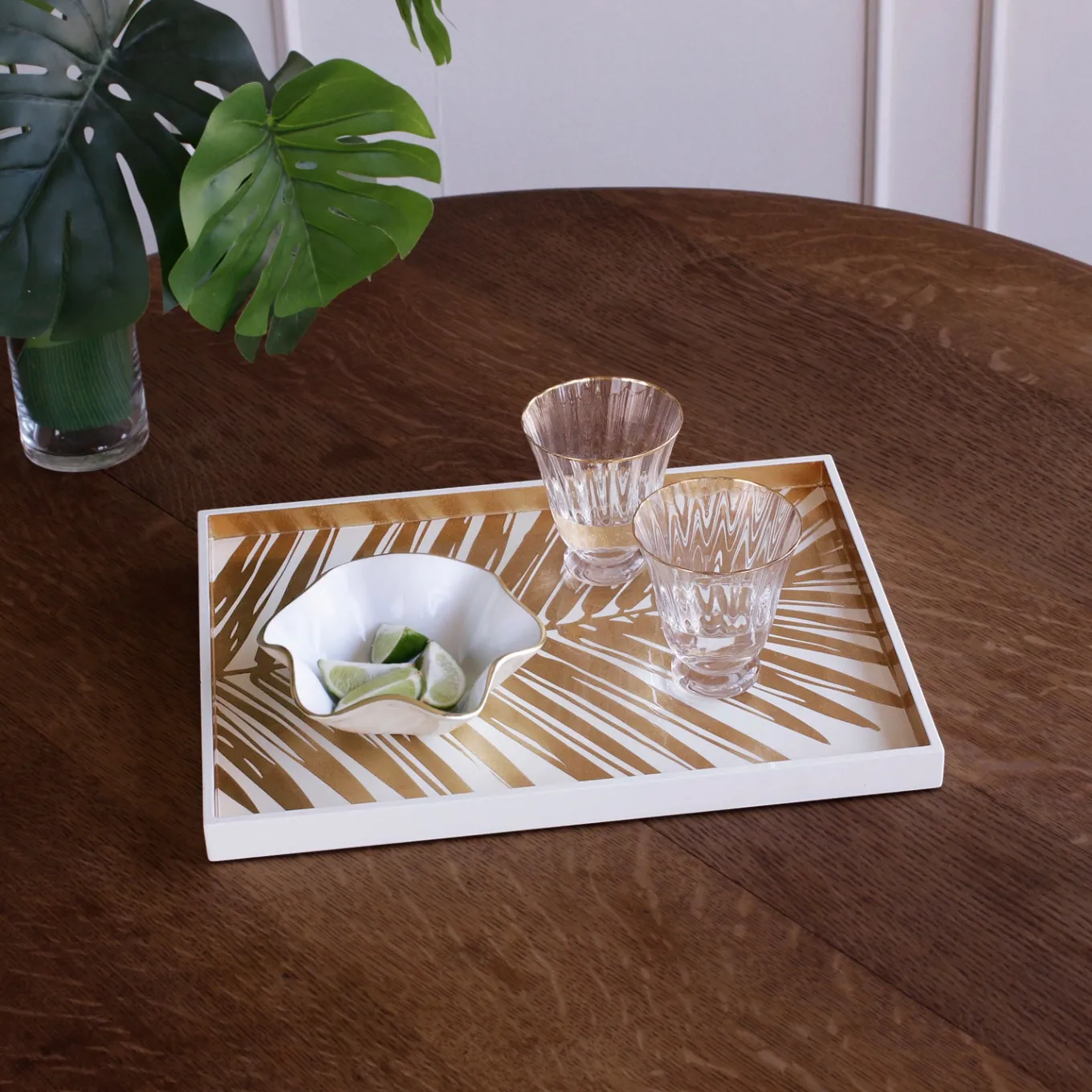 INDOCHINE Small Lacquered Palm Tray White and Gold