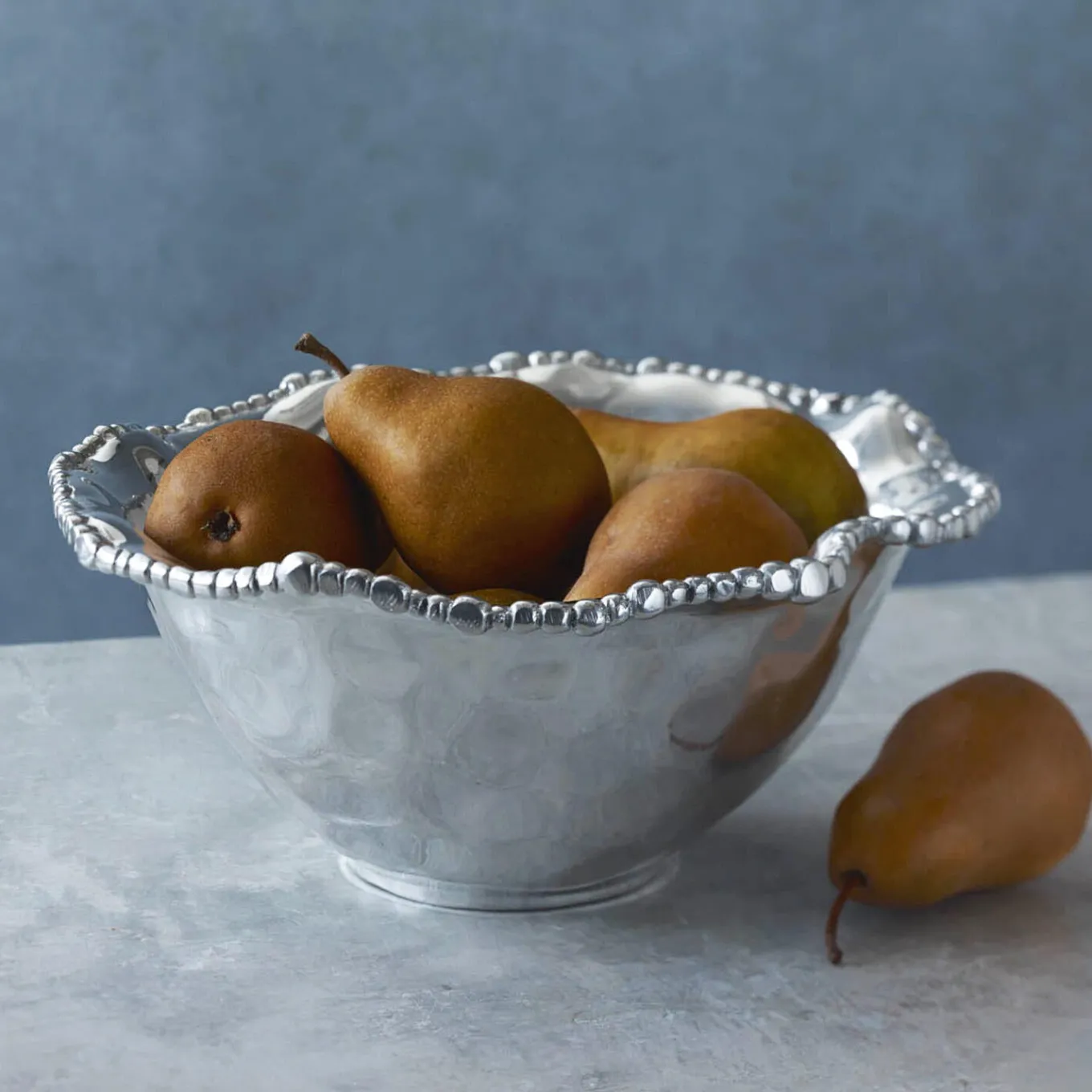 ORGANIC PEARL Nova Flirty Medium Bowl