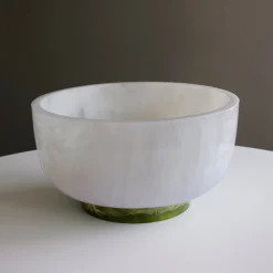 RESIN Rio Large Bowl with Base (White and Green)