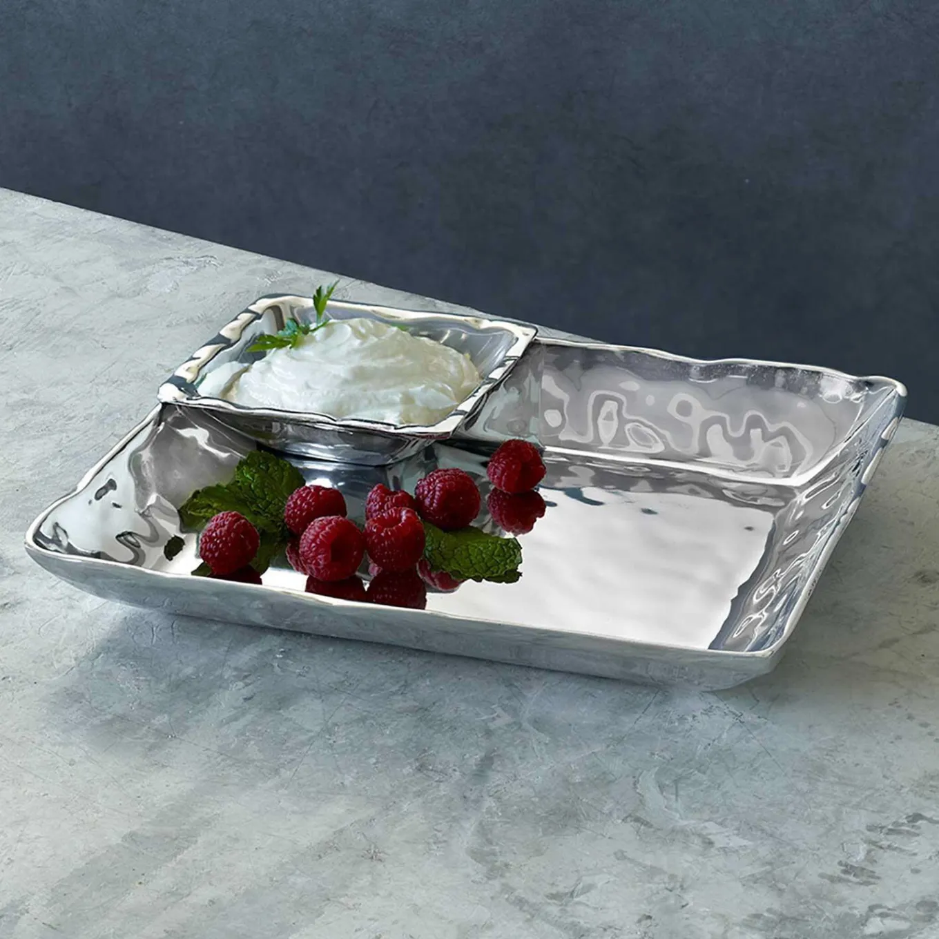 SOHO Linda Chip & Dip