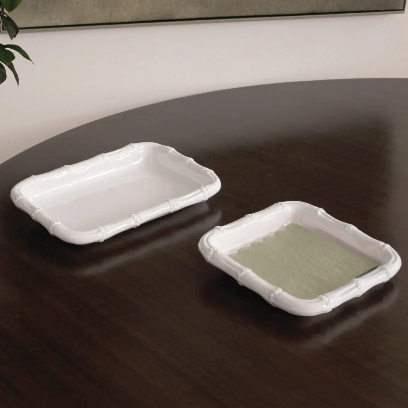 VIDA Bamboo Beverage Napkin Holder (White)