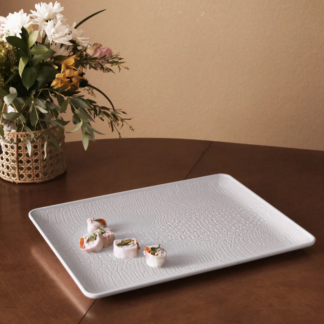 VIDA Croc Extra Large Rectangular Tray (White)