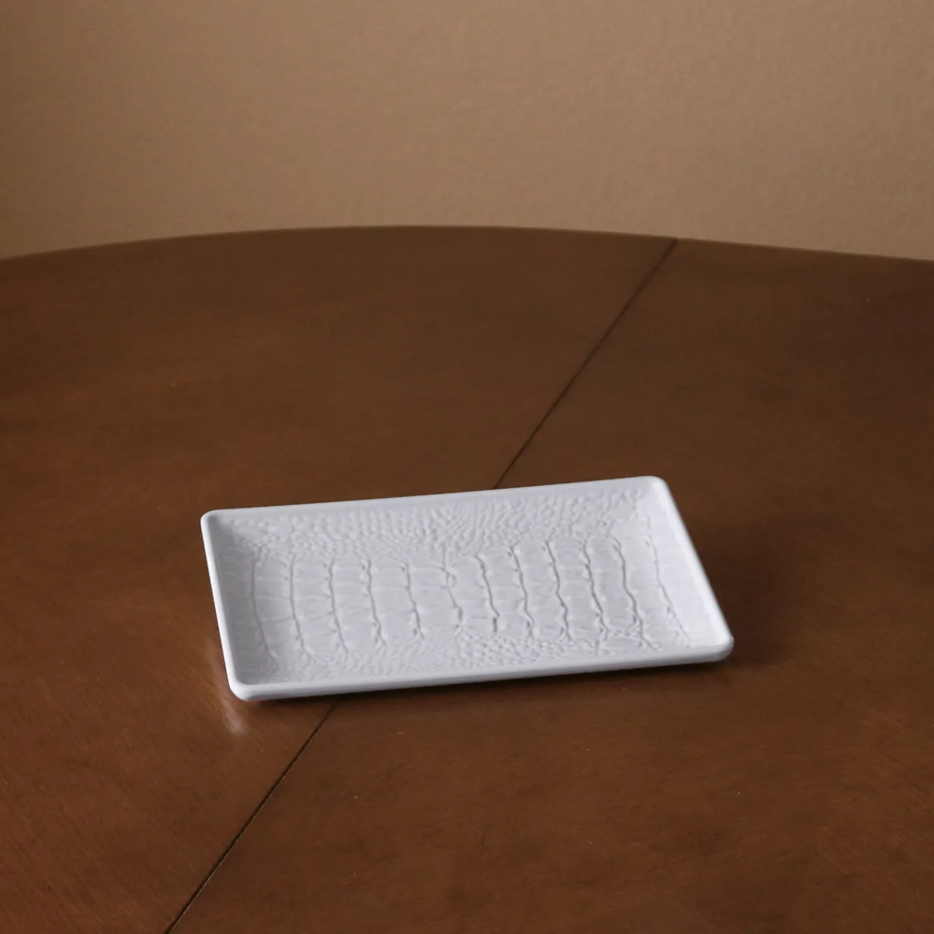 VIDA Croc Small Rectangular Tray (White)