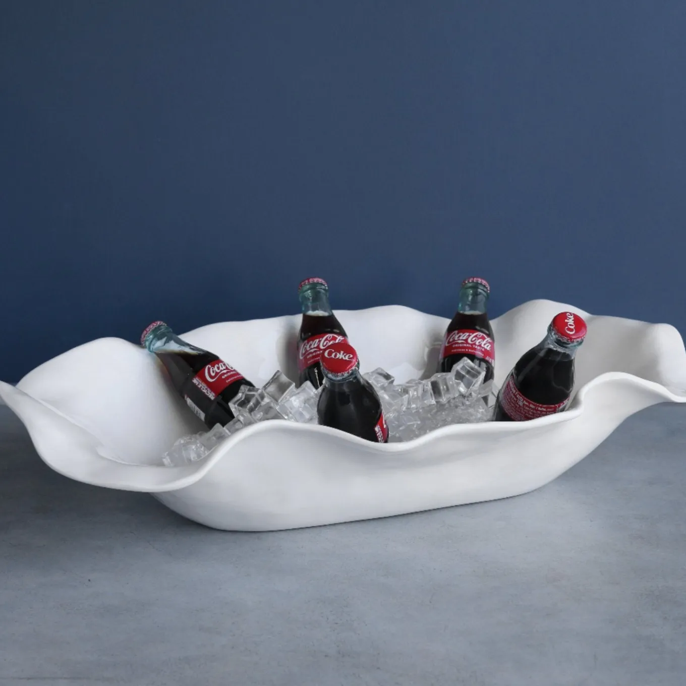 VIDA Havana Extra Large Oval Centerpiece (White)