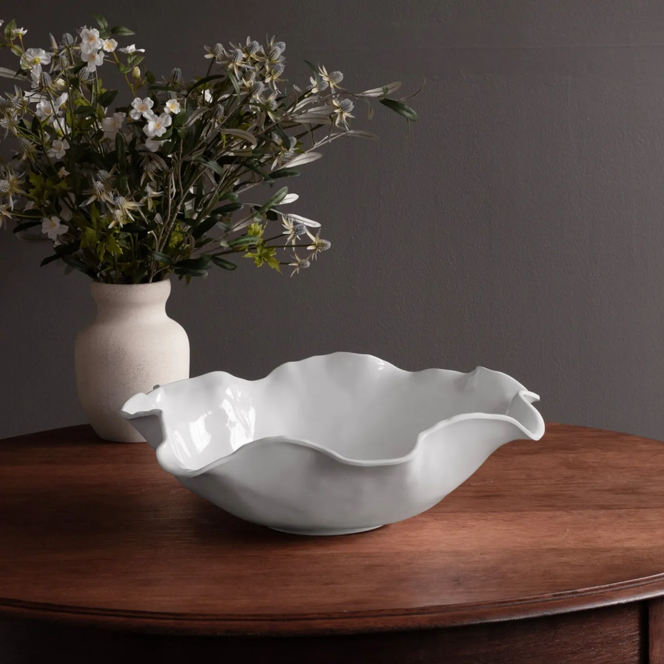 VIDA Havana Extra Large Round Centerpiece (White)