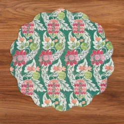 VIDA Laurent and Trellis Reversible Round Placemats Set of 4 Green & W
