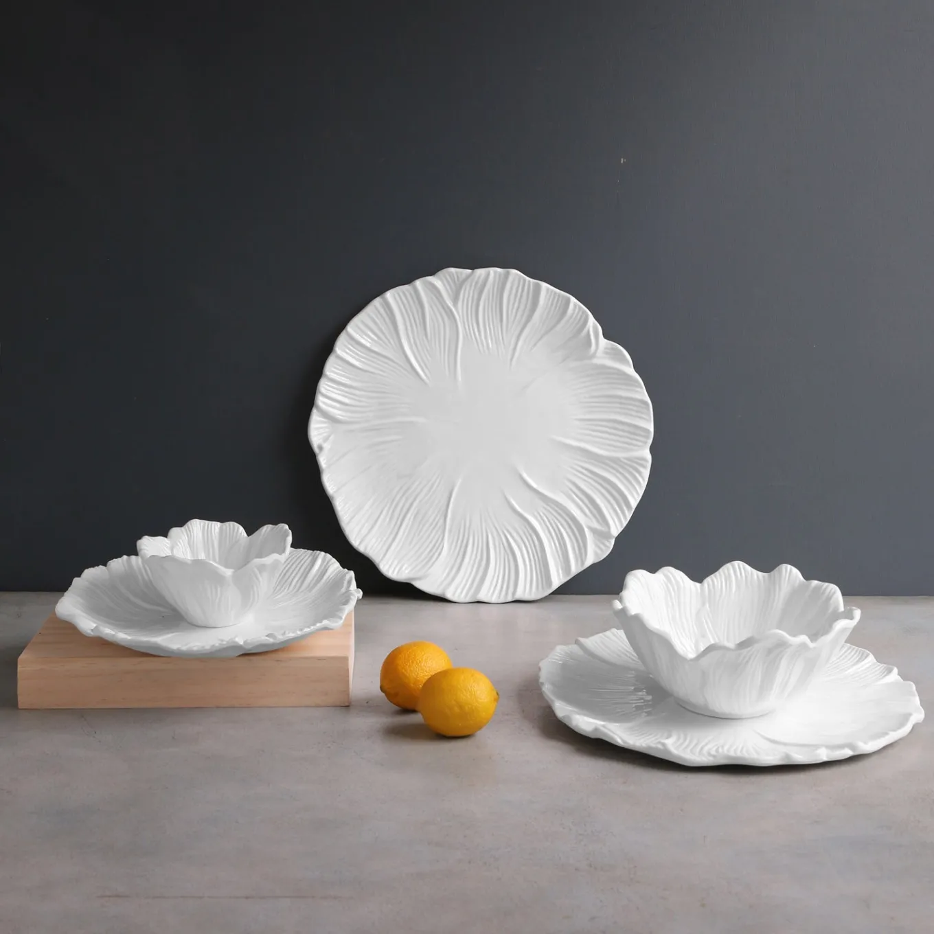 VIDA Lettuce 9" Salad Plate Set of 4 (White)