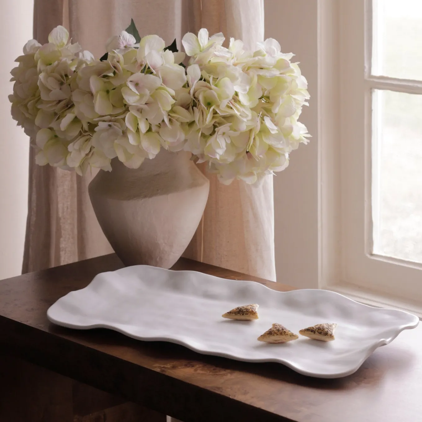 VIDA Nube Long Rectangle Tray (White)