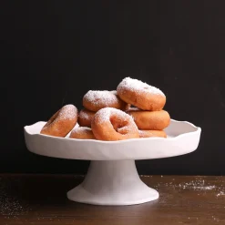 VIDA Nube Round Pedestal Cake Plate (White)