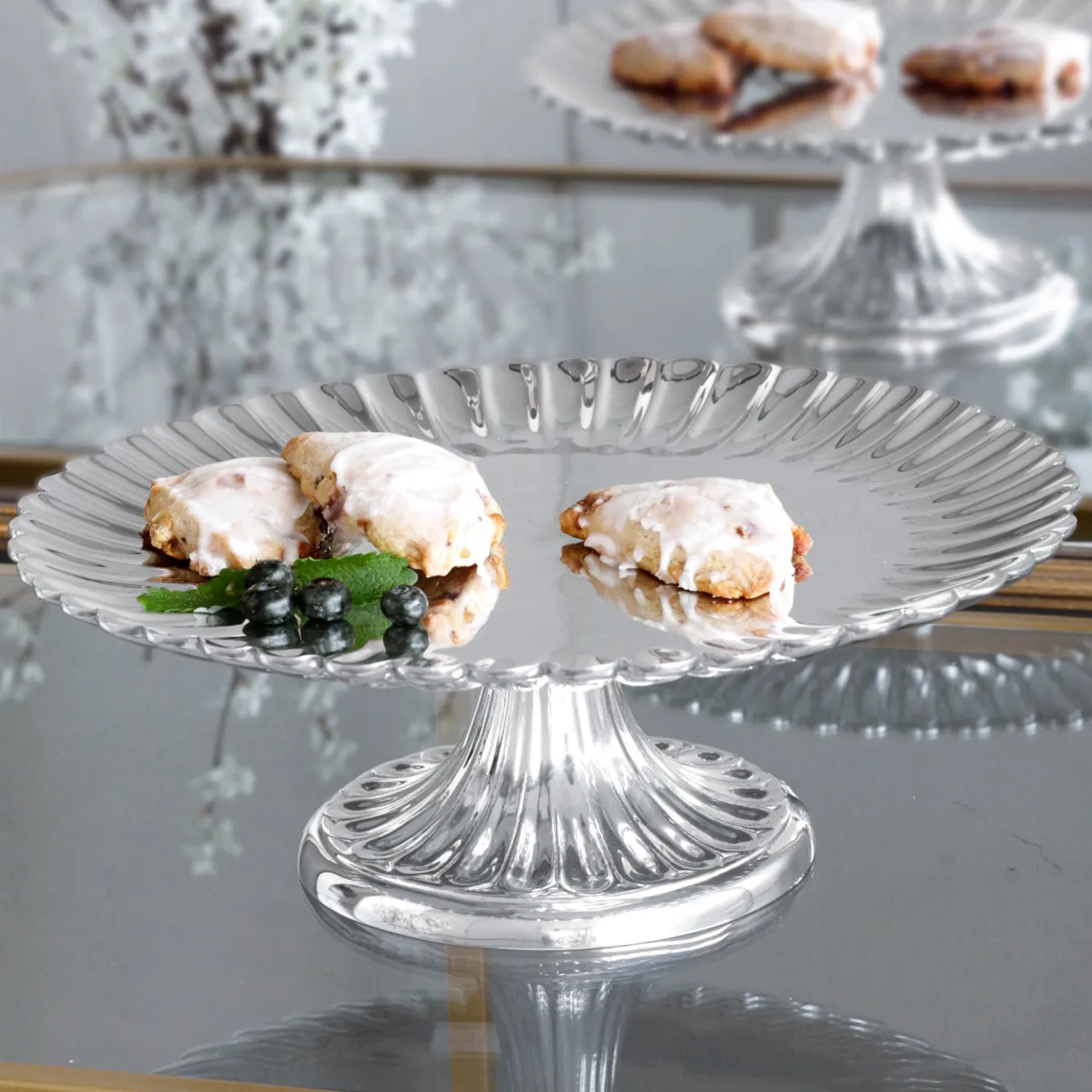 VINTAGE Vienna Pedestal Cake Plate